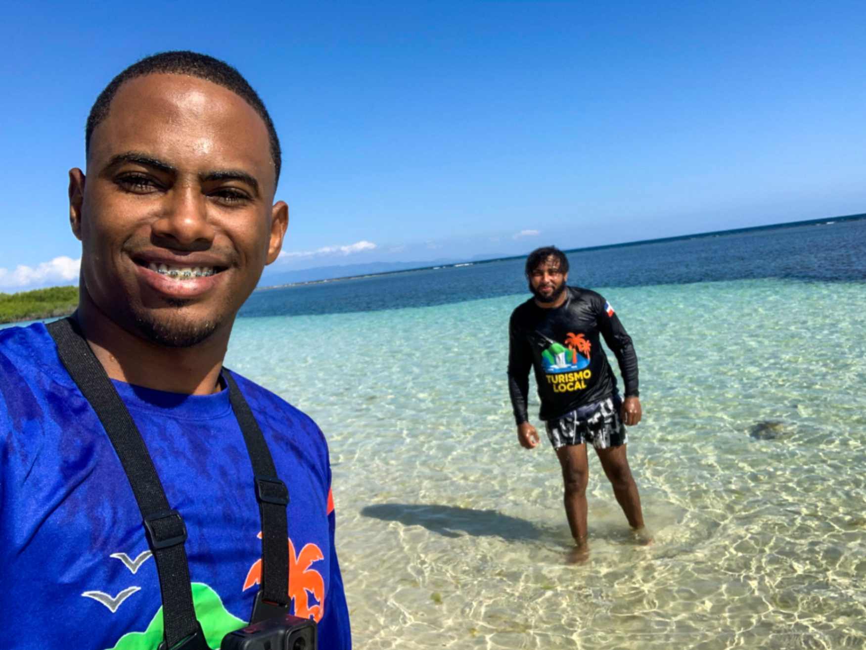 Disfrutando de Playa La Caobita