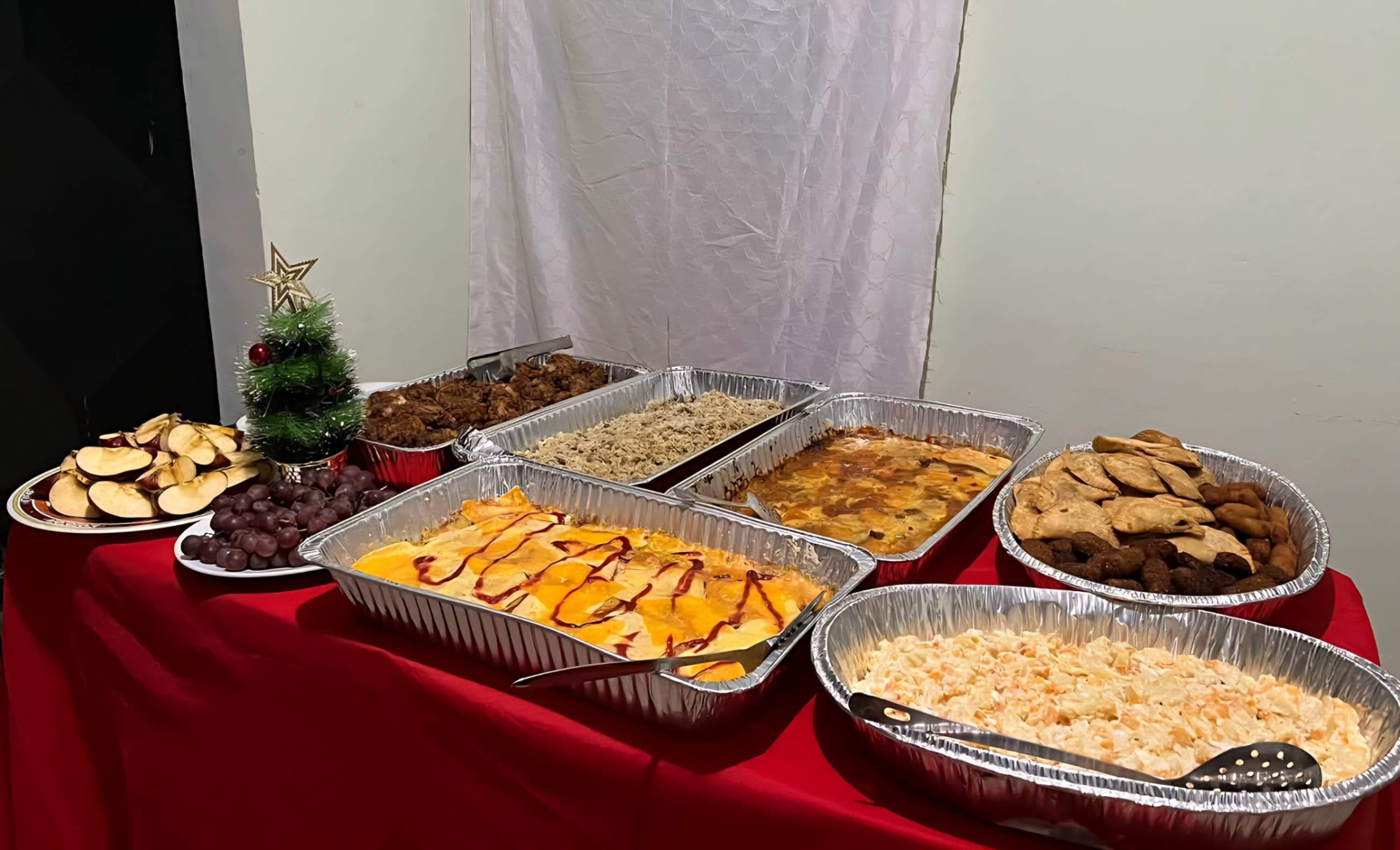 Mesa de Nochebuena dominicana