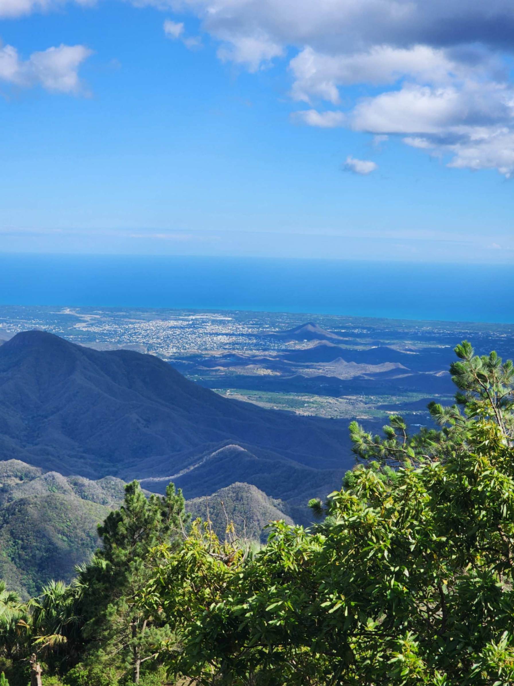 Vista de las montañas de Manaclar Baní
