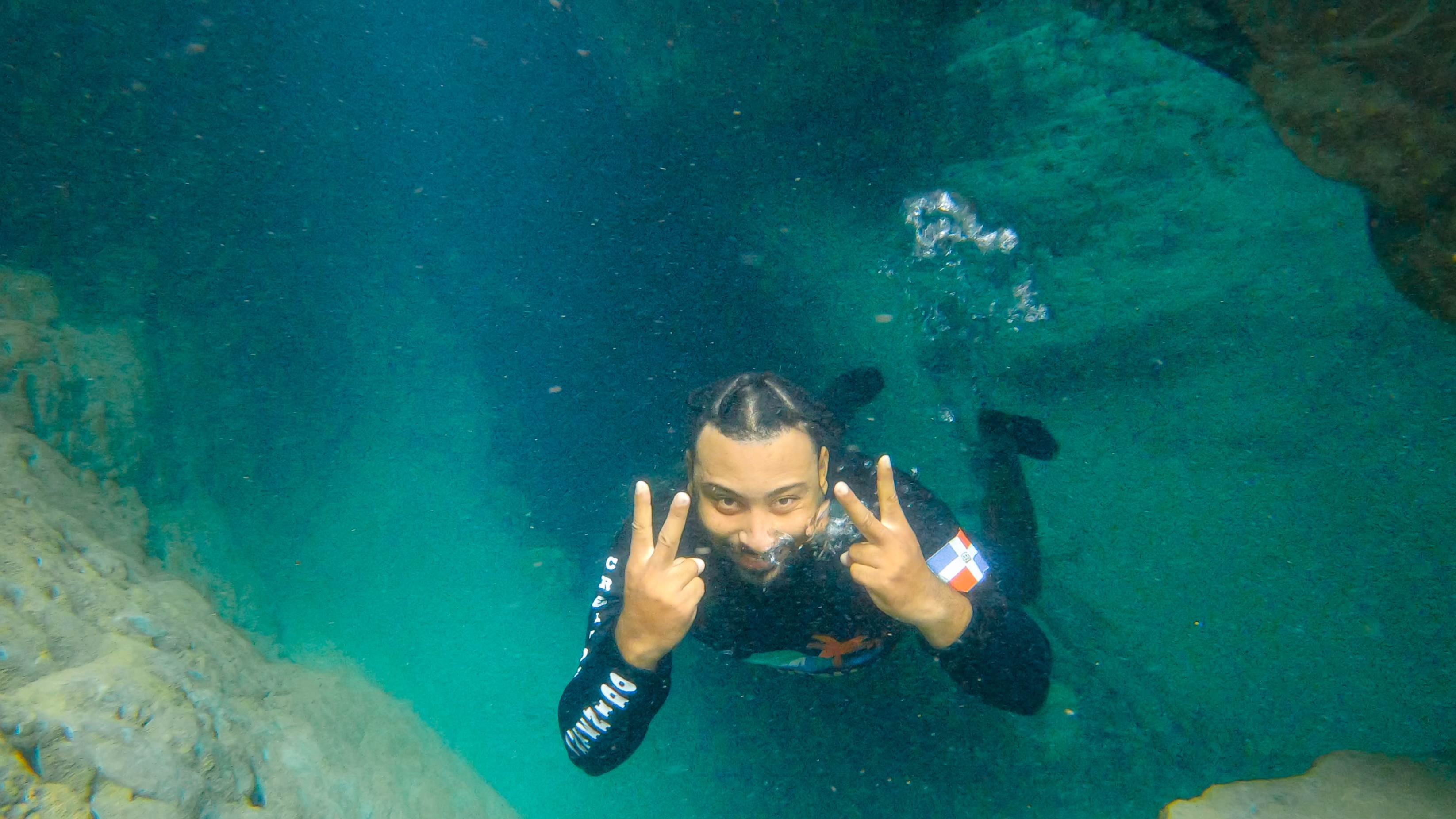 Aguas cristalinas en Cascada La Culebra