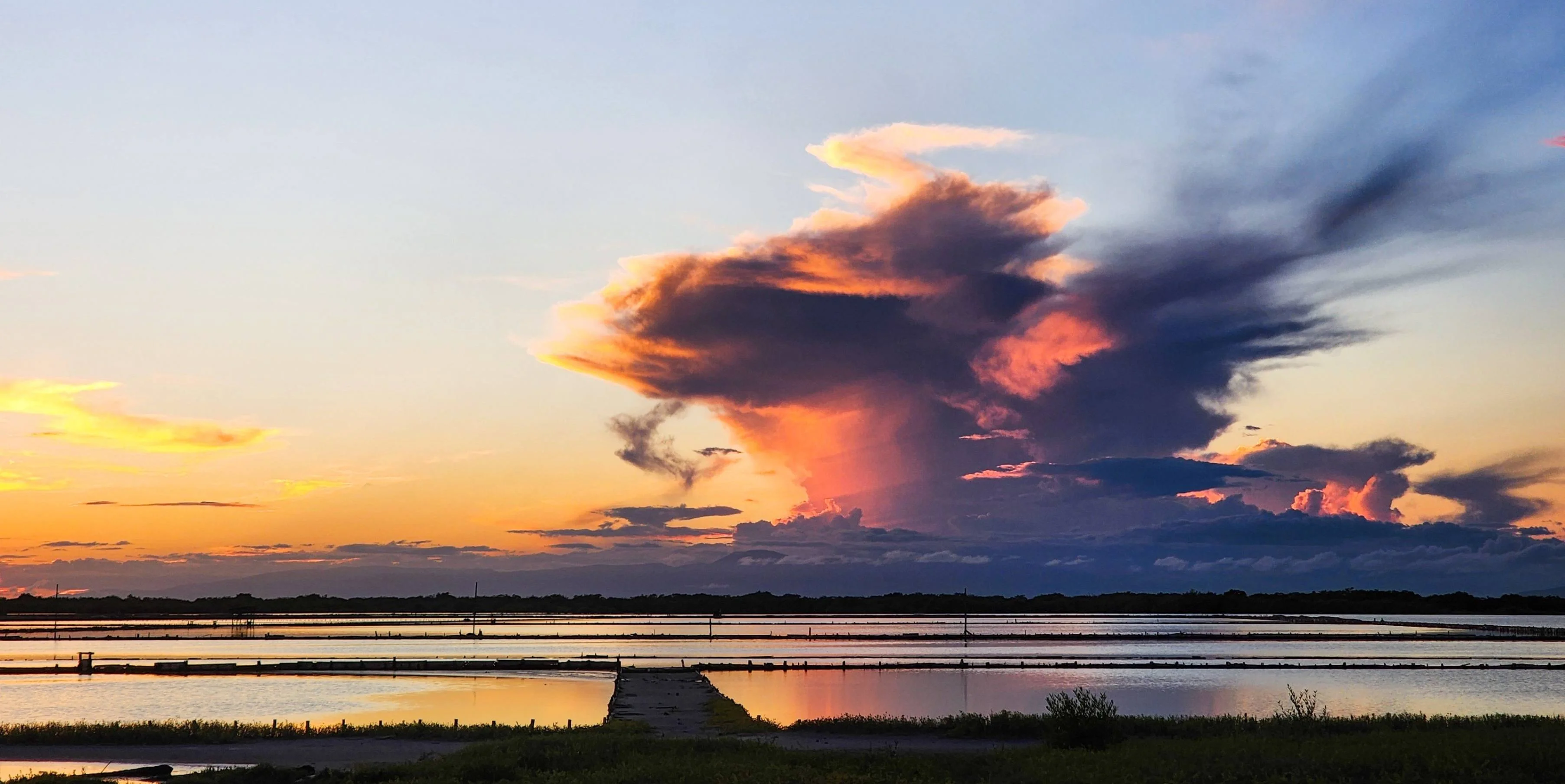 Atardecer en playa de República Dominicana